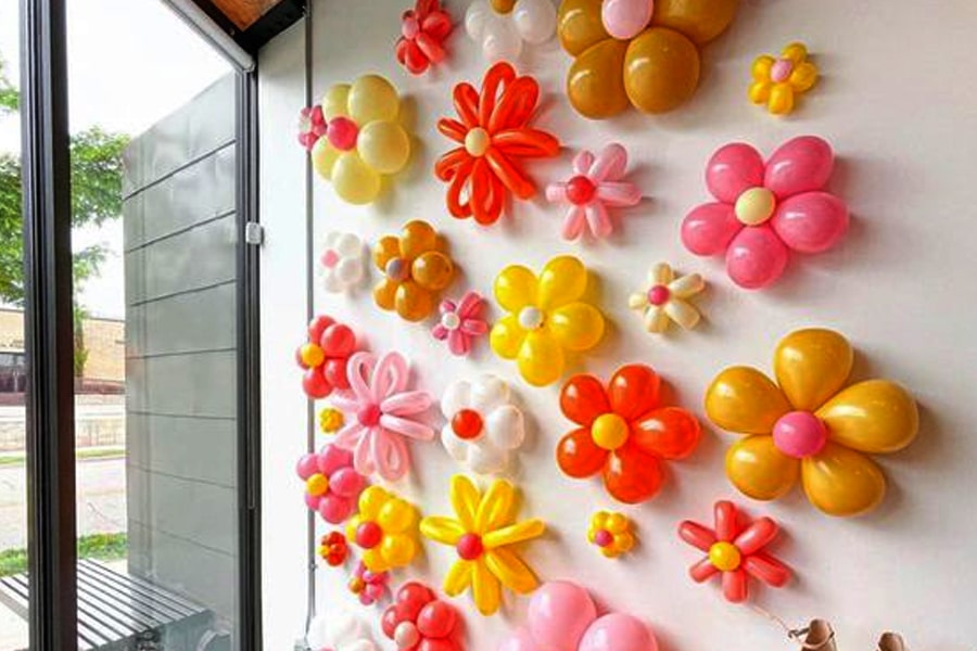 Birthday Story - Birthday Party Organisers Balloon Bunches Decor for Birthday Party - Birthday Story