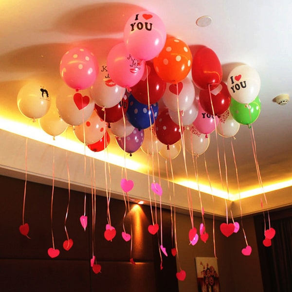 Birthday Story - Birthday Party Organisers helium balloon decorations